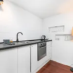 Chmielna 73c A-c By Homeprime Apartament