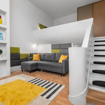 Apartmán Chmielna 73c A-c By Homeprime Varšava