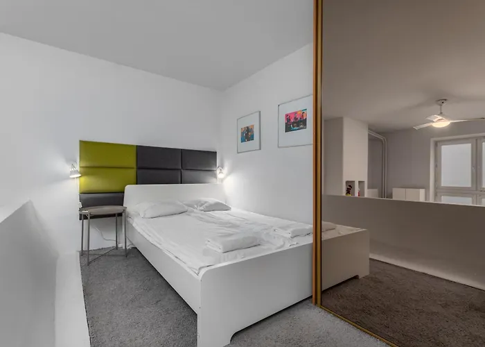 Apartmán Chmielna 73c A-c By Homeprime *